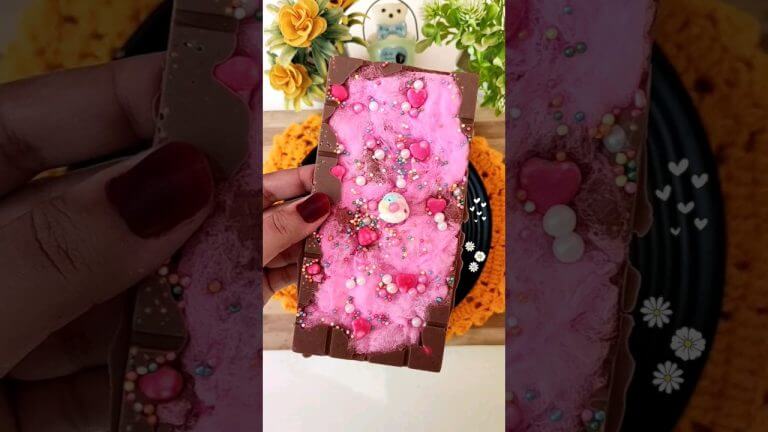 aj Choti Behen kliye banai Cotton Candy Chocolate🤓 #shorts #spicyfoodcorner #shortvideo #shortsviral