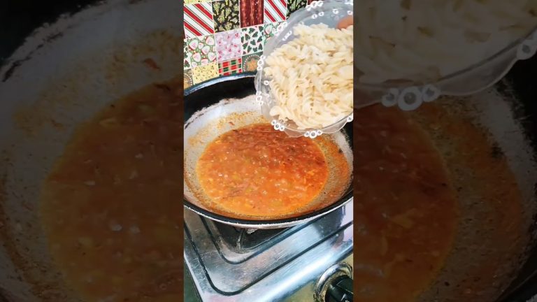 Red Sauce Pasta Recipe #shorts #recipe #pasta