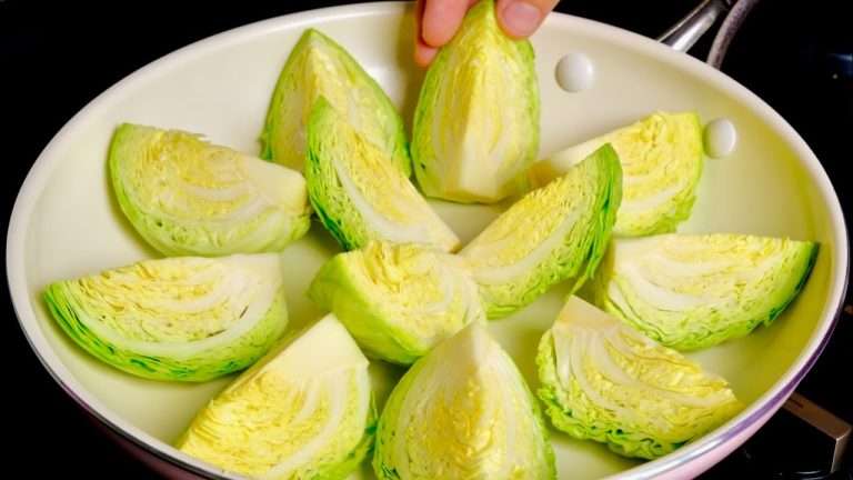 Cabbage with lentils is better than meat! Simple, easy and delicious cabbage recipe!