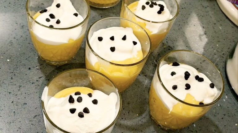 #mangorecipe  instantmango vanilla ice-cream smoothie పిల్లలు కి ఐస్‌క్రీమ్ తో ఇలా 👉