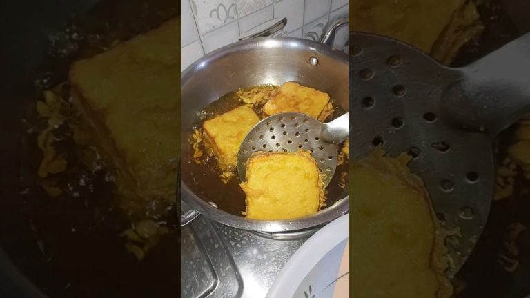 😍🥵Hot and Spicy Bread Pakoda #shorts