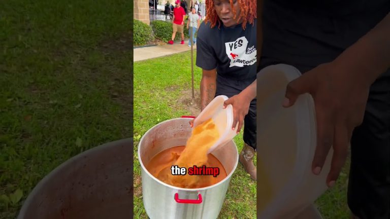 FLAVOR #crawfishboil #foodie #seafoodboil #seafoodrecipes #food #seafood #crawfish #thecrawfishking