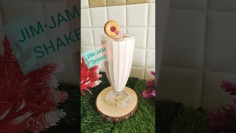 Jim-Jam Biscuit Shake#shorts #viral #shortsfeed #trending #youtubeshorts #youtubeindia #reels