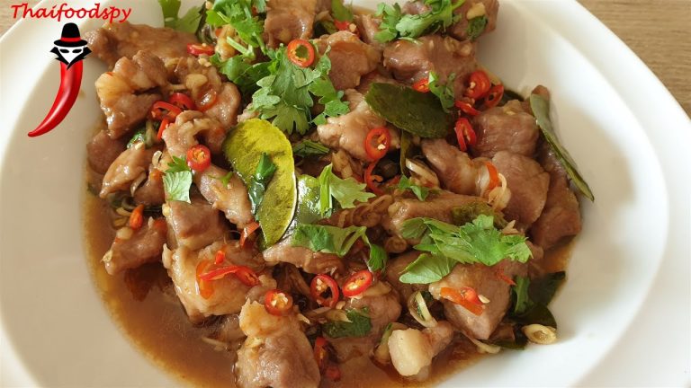 Thai Pork with Lemongrass, Ginger & Lime Leaves Recipe #Thaifood