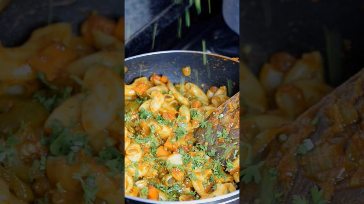 Make Spicy Pasta in Minutes! 🔥🍝 Easy Recipe for Pasta Lovers #shorts #viral #youtube #pasta