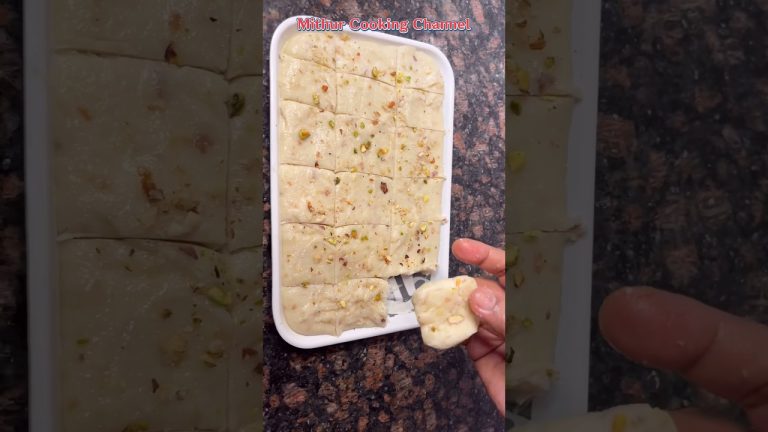 Kaju Paneer Borfi Misti😋 Dessert Recipe #shorts #borfi #viral