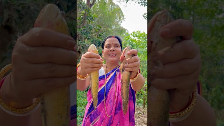 হারিয়ে যাওয়া লেঠা মাছের বাটি পোড়া | Latha Macher Bati Pora Recipe #Shorts #Fish #fishing