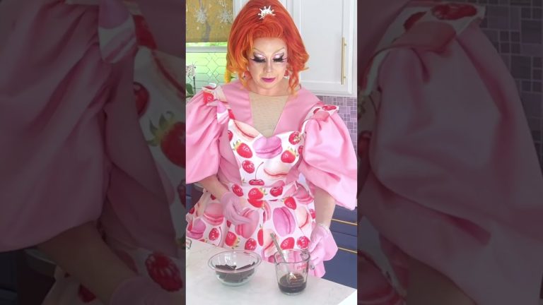 “Manic Macaron May” Day 1: Marmite Macarons | #dragqueen #bakingfromscratch #challenge #desserts