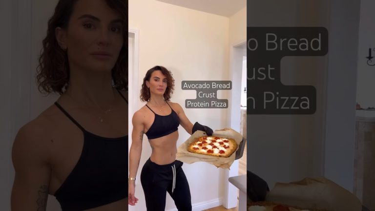 Avocado Bread Crust Protein Pizza you must make. All recipes from the WeRise App