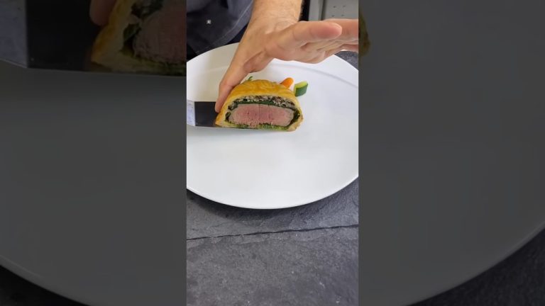 Beef Wellington #trending #shortvideo #youtubeshorts #foodie  #viral