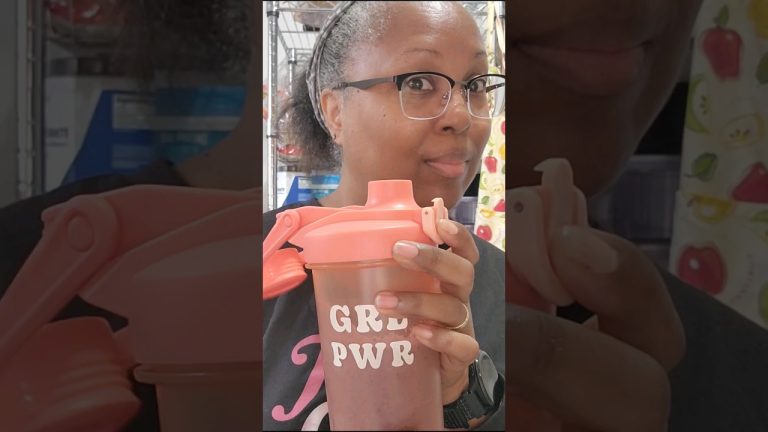 Quick & Easy:  Balanced & Energizing Smoothie