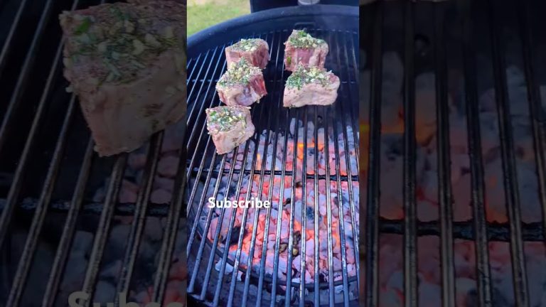 lamb chops. #smoked #charcoalbbq #outdoorgrill #bbq #bbqgrill #food