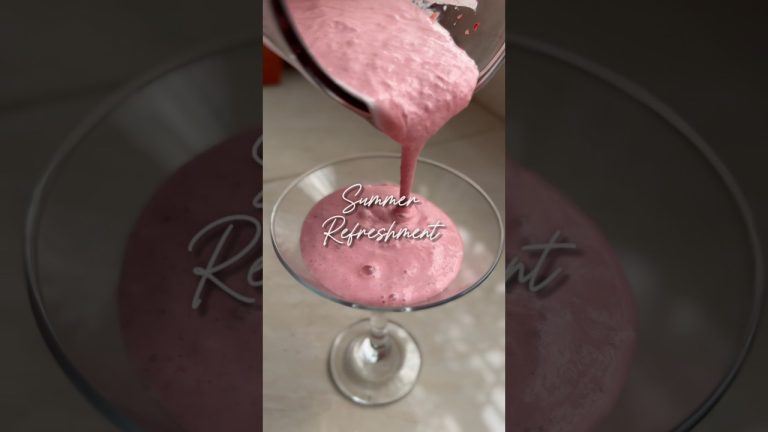 Summer refreshment #youtubeshorts #shorts #recommended #smoothie #recipe #food #trending #chill