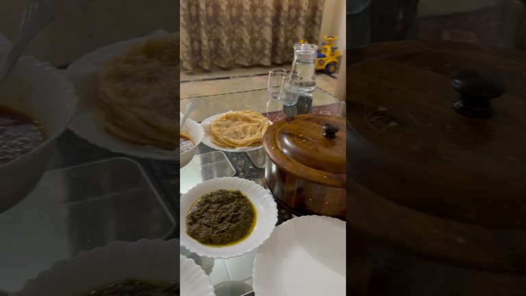 Guys Do You Like Desi Nashta? #youtubeshorts #shortsvideo #recipe #trending #viral #youtube