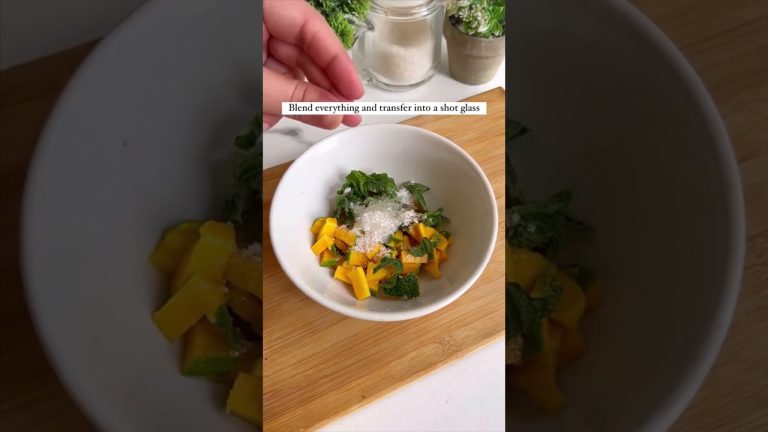 Summer essentials 🥺🤌🏻 #foodblogger #youtubeshorts #recipe