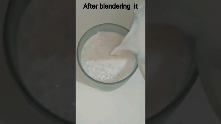 Banana Milkshake Recipe #shorts #viral #bananamilkshake