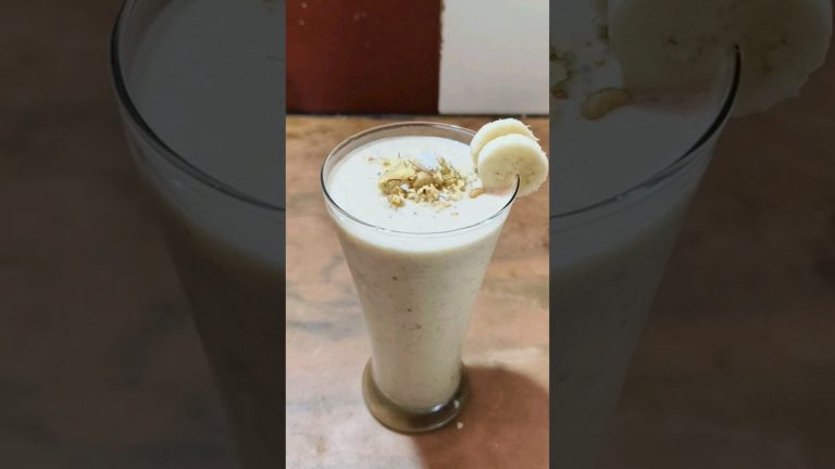 Oats Banana Smoothie || Easy Healthy Breakfast Recipes || #shorts #shortvideo  #healthybreakfast