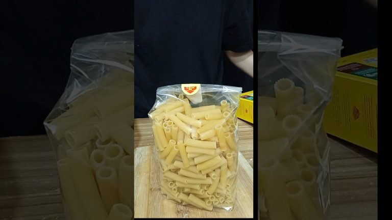 Red Sauce Pasta ASMR🍝🍝 Cooking #shorts #asmr #food #cooking #pasta #redsaucepasta