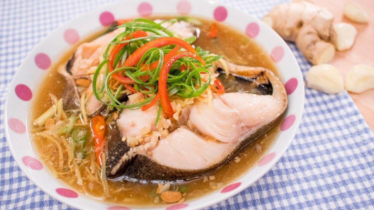 Steamed Fish w/ Ginger & “Thai Miso” ปลานึ่งเต้าเจี้ยว | Thai Recipes