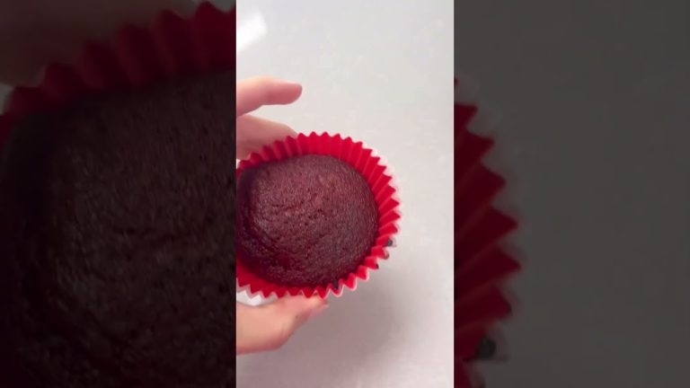 Easy Red Velvet Cake Recipe in the Air Fryer 🎂 | Decadent Dessert Delight  #airfryerrecipes #recipe