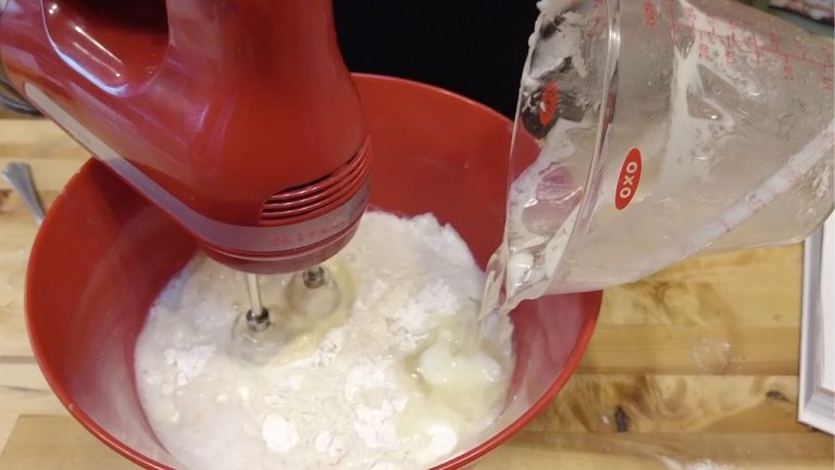 STOP BUYING Gluten free Sandwich Bread! EASY Gluten Free Bread Recipe