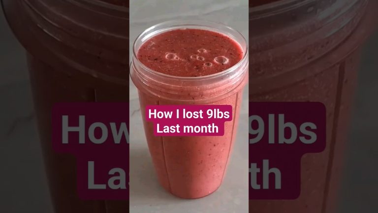 How to make the Best WEIGHT LOSS SMOOTHIE at Home!