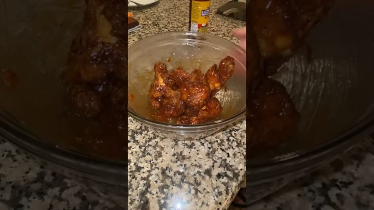 Fried and Glazed Chicken Wings! #shorts #friedchicken #chicken