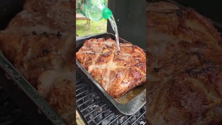 This Bbq Pulled Pork Sandwich Is Insanely Good!  #Shorts #bbq #food