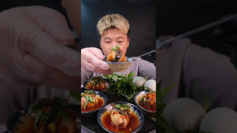 Hột vịt lộn nướng sốt muối ớt