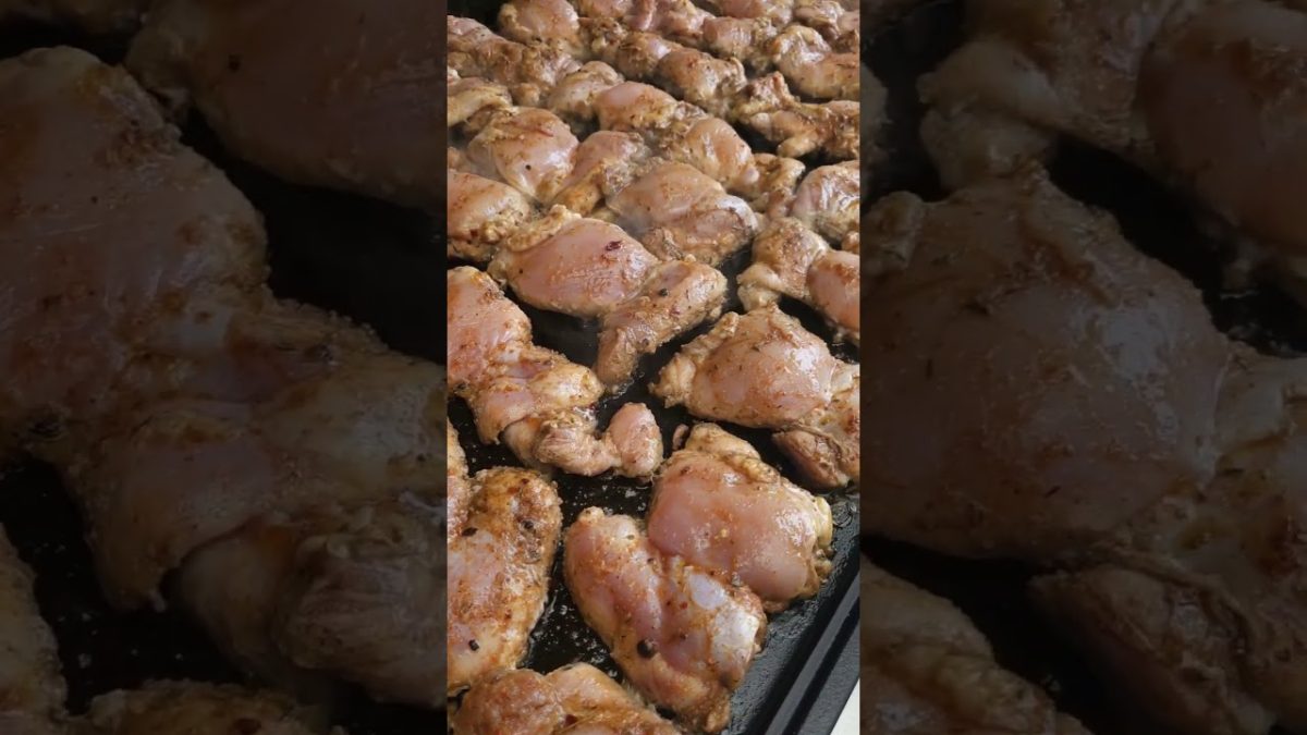 One minute of sizzle from the brand new @GrillwithWeber Slate 36″. #asmr #sizzle #cookinwidkunchi