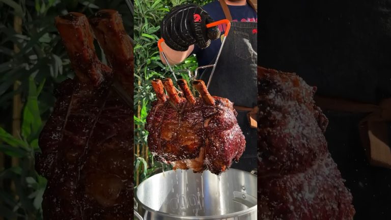 Crispy outside, juicy inside. Are you an innie or an outie? 🍖😋