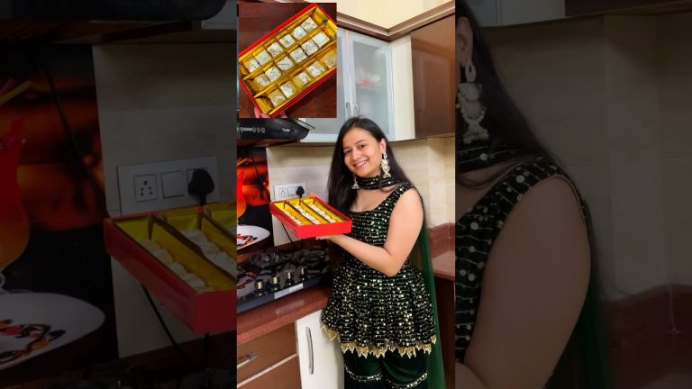 Kaju-Gulkand barfi for all of you🙏 #shorts #food #kajubarfi #barfi #recipes #mithai #dessert #kaju