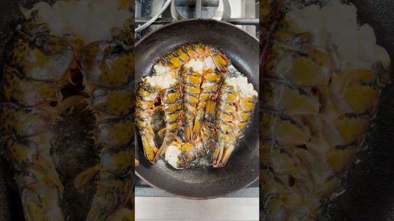 *BEST* way to Cook Lobster Tails 😛🦞