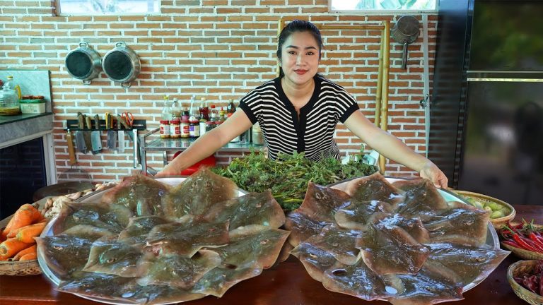 '' Stingray recipes '' – Yummy stingray cooking with country style – Cooking with Sreypov
