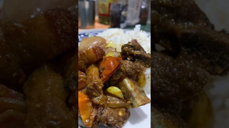 Who else love to eat PORK .???(dealing with summer 🥵)#shorts #cookingstyle #nepal 🇳🇵