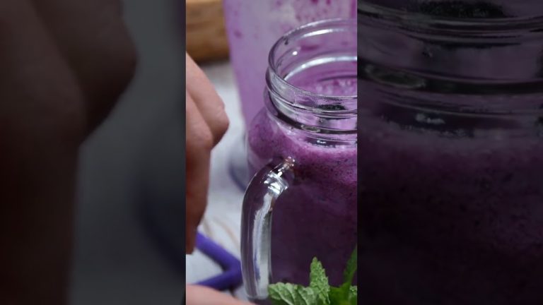 Mix a Blackberry Milkshake for Your Child  #shorts #Pickychild