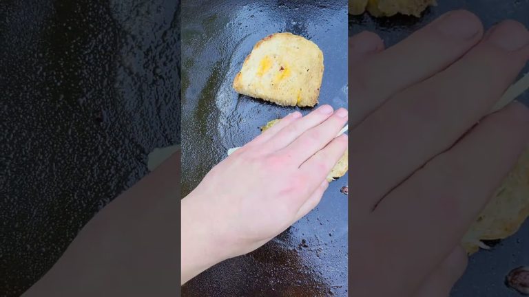How to make irresistible jalapeno garlic cheese bread