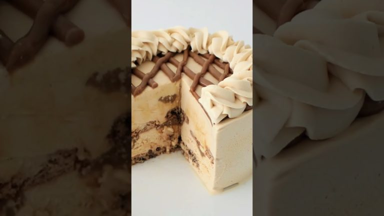 Bloopers Dulce de leche Ice Cream Cake #dessert #food #icecream