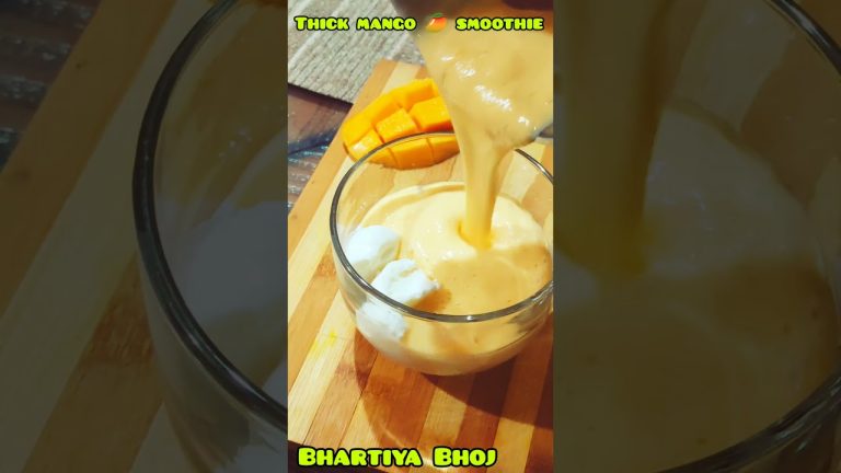 #shorts 🥭 mango smoothie 🥤#shortvideo #ytshorts #cooking #shortsfeed #mangosmoothie #shake #reels