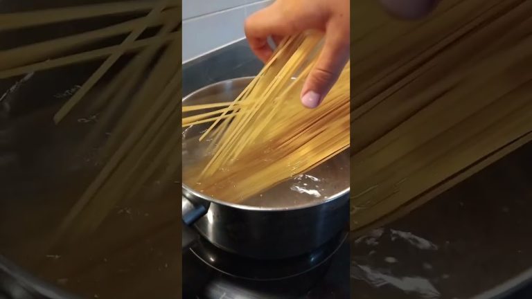 creamy pasta🍝 #food #fypシ #cooking #shortsfeed