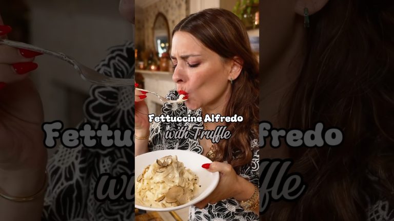 Fettuccine Alfredo with Truffle