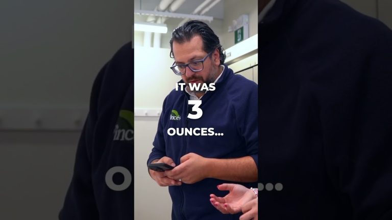 The Ultimate Smash Burger: Juicy Perfection with Springvale Grass Fed Beef 🍔