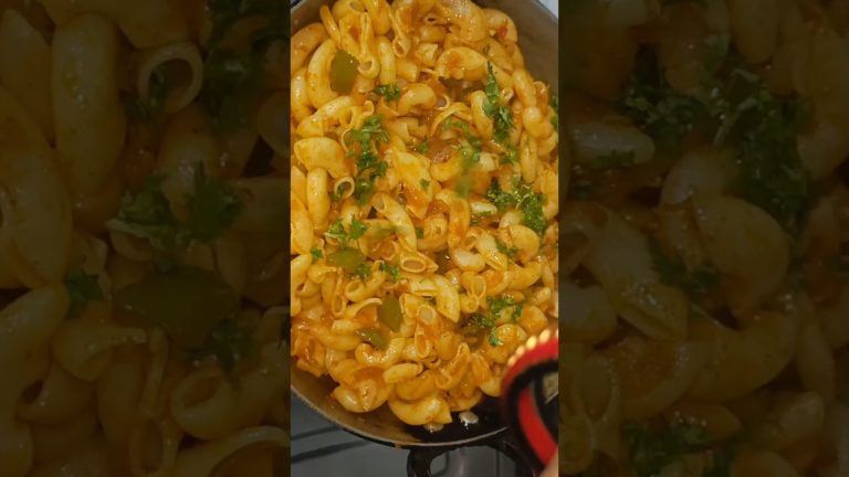 yummy and tasty pasta Street style pasta recipe #shorts #viralvideo #subscribe #kamatkirasoi