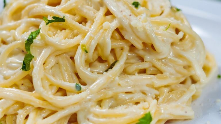 Ricotta pasta recipe, cream and parmesan cheese / Italian Pasta Recipe