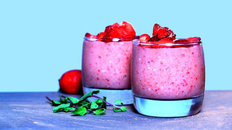 Strawberry Chocolate Mousse – No-Bake Dessert Recipe – Glamrs