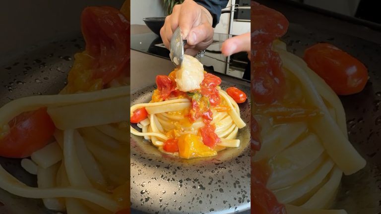 Fettuccine scampi e limone🤤 una vera bomba estiva da PAURA! #ricettefacili #scampi #pastarecipe