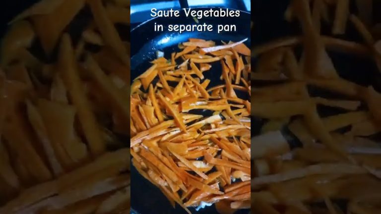 Chicken Macaroni | Vegetable Macaroni https://youtube.com/@mommymomentsandmeals?si=Taj0iwCwvdjaMZ1s