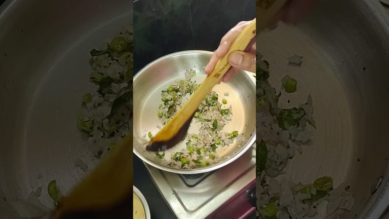 A simple breakfast recipe “Dahi Toast”..#breafastrecipe #simple #toast #bread #curd #ytshorts