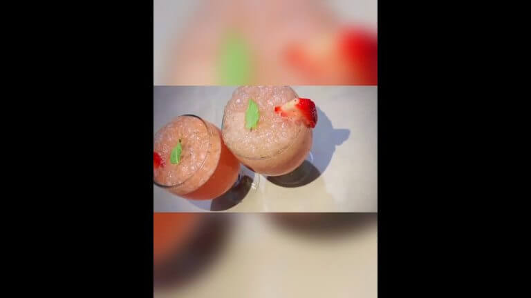 Strawberry margarita recipe #strawberryjuice #recipe #food #easysweetrecipesathome #cooking #viral