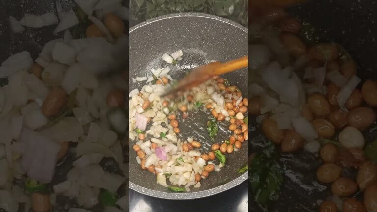 Leftover Roti Use kare..??? 🤔🤩🫓🍲 #shorts #youtubeshorts #short #snehaarvindcookbook #recipe